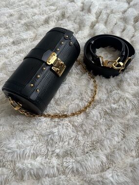 Louis Vuitton Epi Papillon Trunk Black